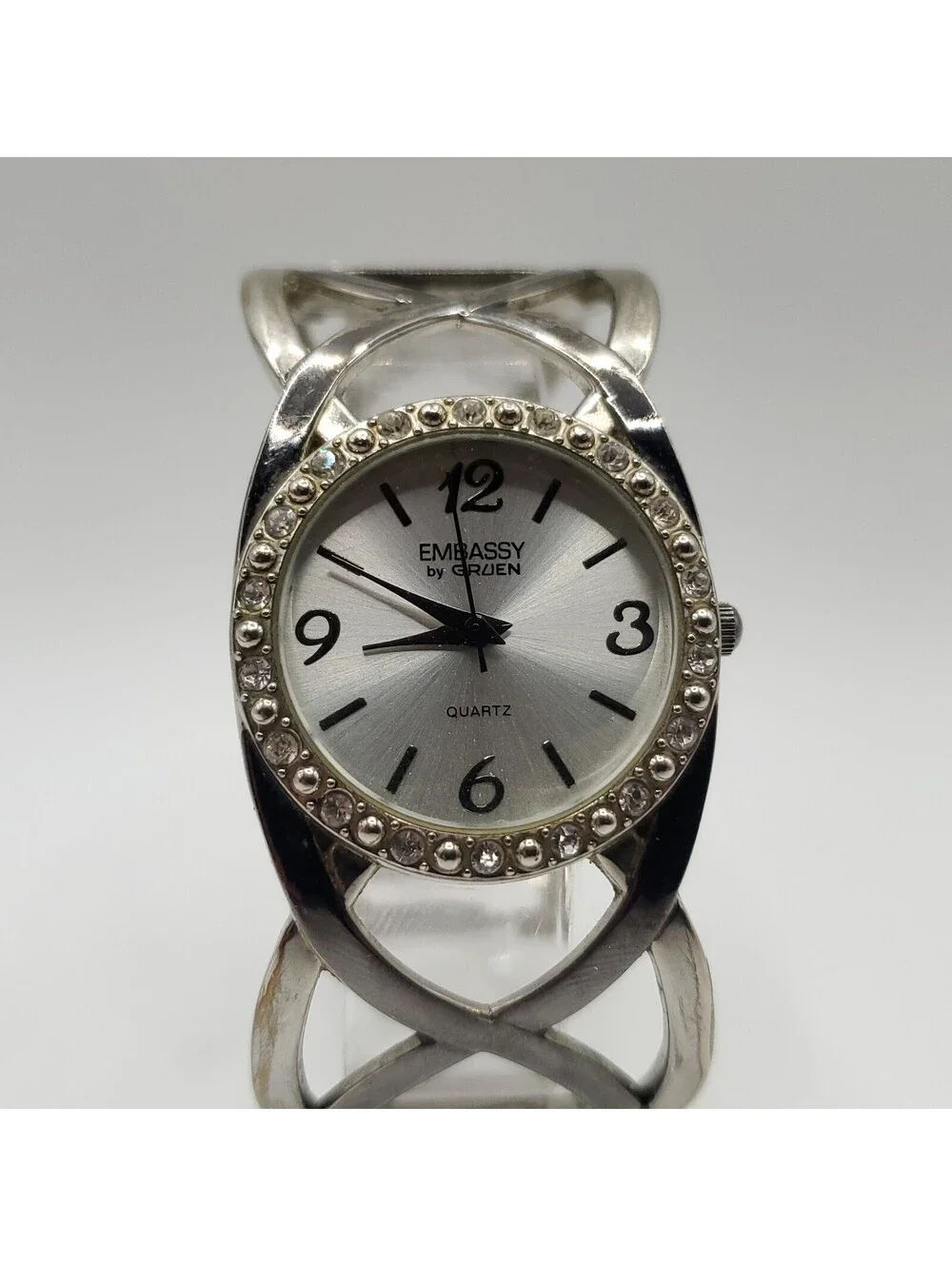 Embassy By Gruen Quartz Cuff Band Womens Watch 30mm Silver Tone New Battery